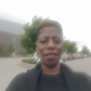 Meet your Posher, Sharon